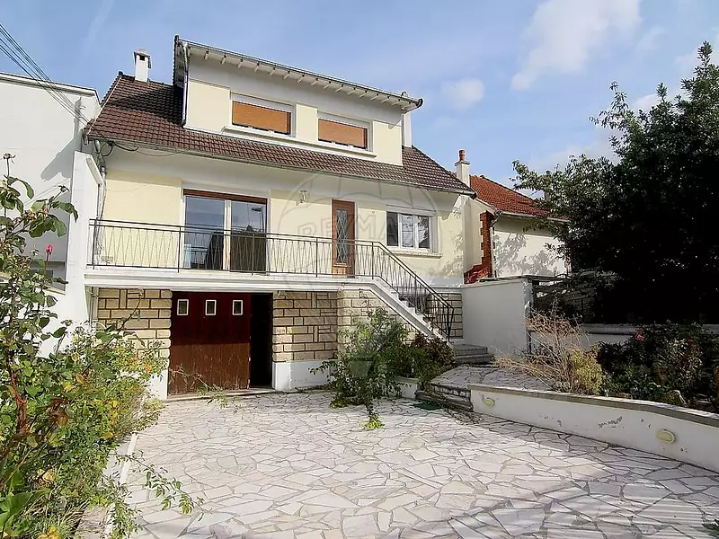 Maison, 130 m²