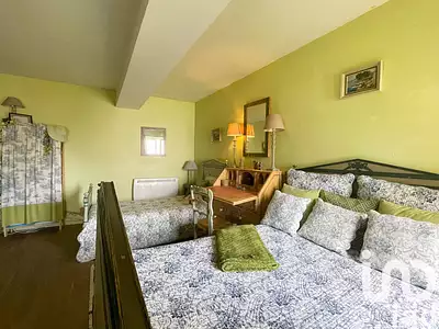Maison, 284 m²