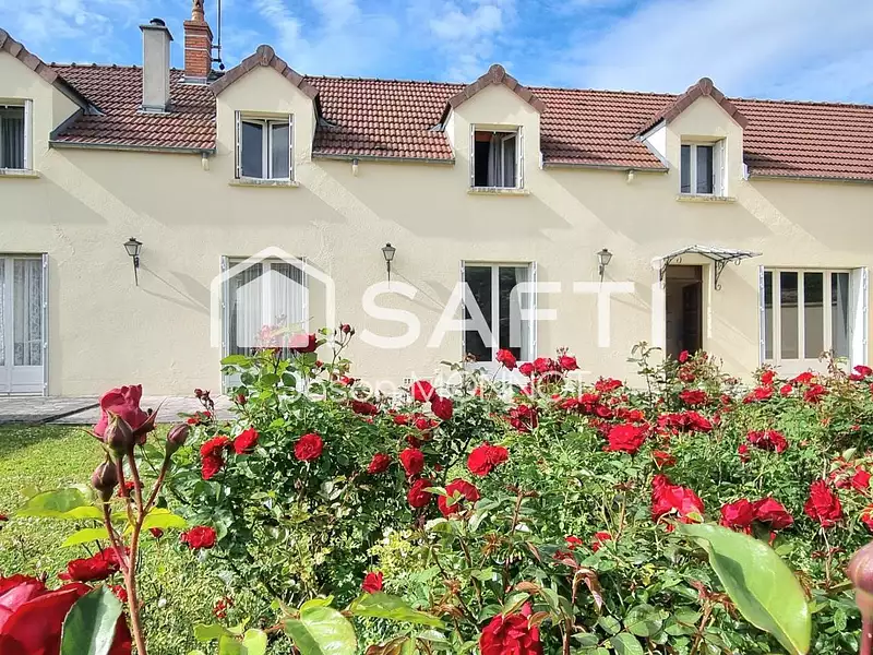 Maison, 180 m²
