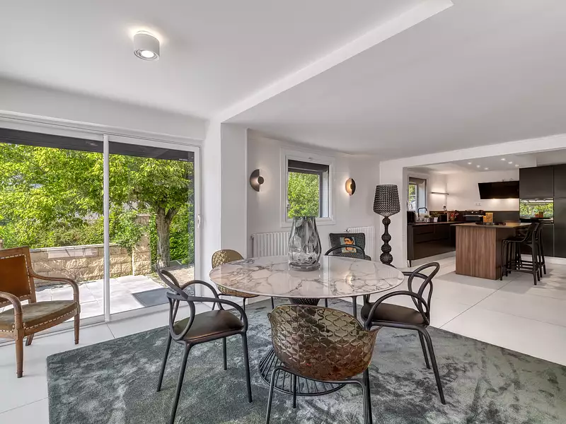 Maison, 243 m²