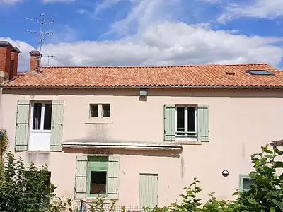 Maison, 255 m²