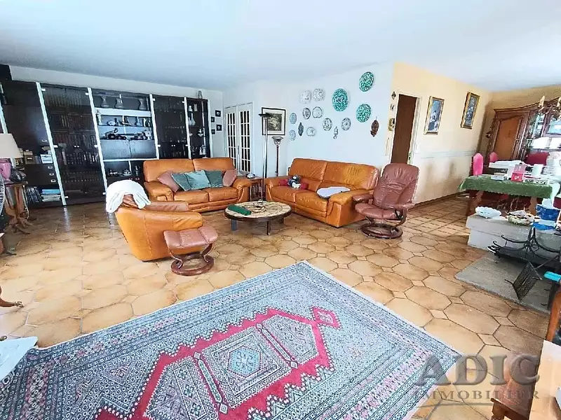 Maison, 144 m²