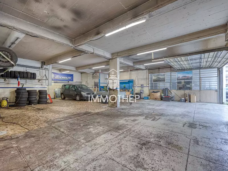 Divers, 296 m²