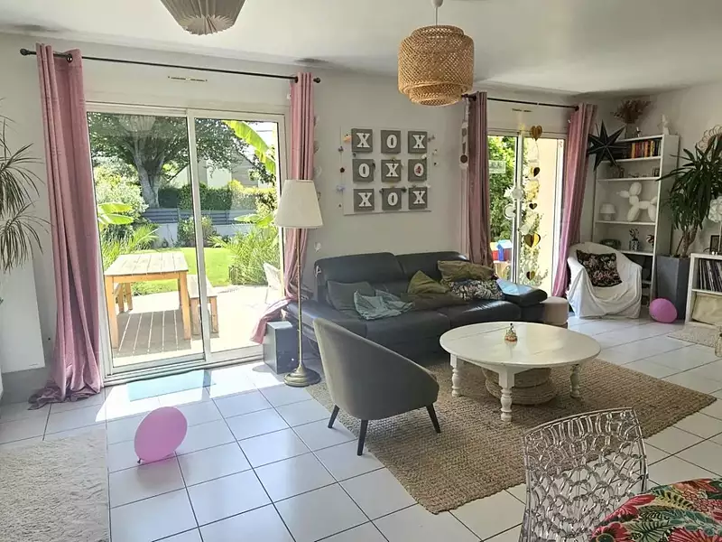Maison, 94 m²