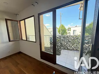 157 500 € 4 257 €/m² Appartement • 37 m² • 2 pièces • 1 chambre Villepinte (93420)