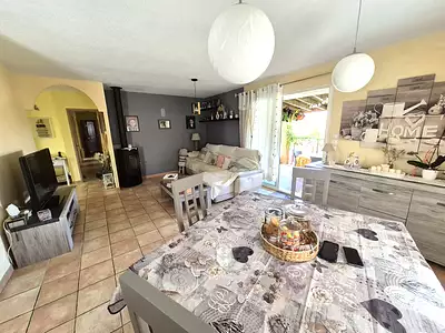 Maison, 124 m²