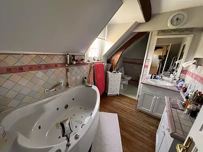 Maison, 166 m²