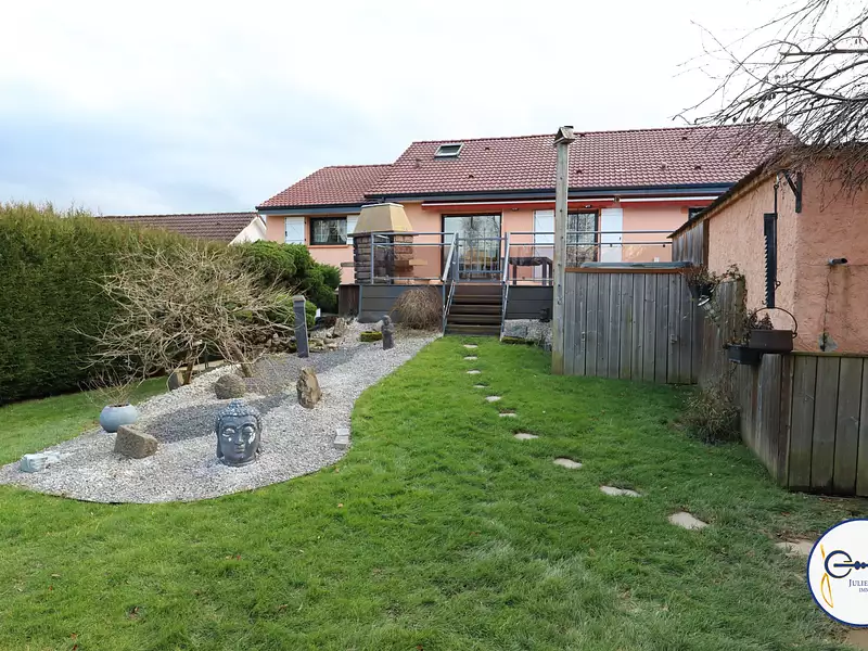 Maison, 164 m²