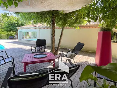 Maison, 260 m²