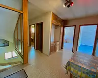 Maison, 240 m²