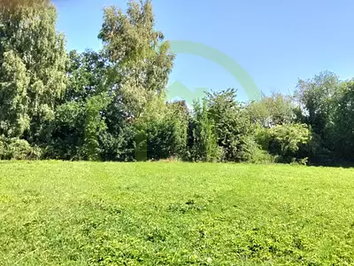 Terrain, 794 m²