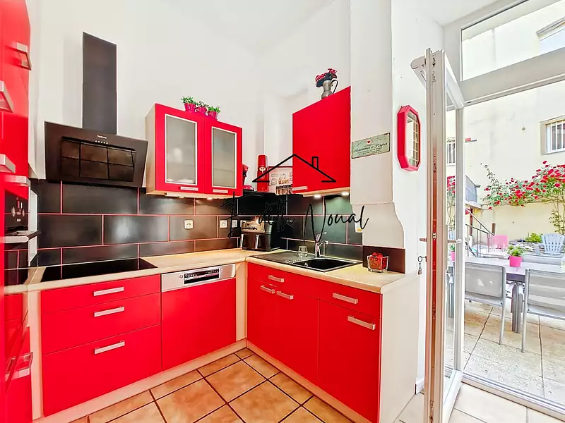 Immeuble, 230 m²