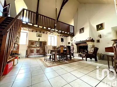 Maison, 211 m²
