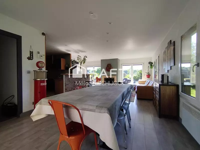 Maison, 183 m²