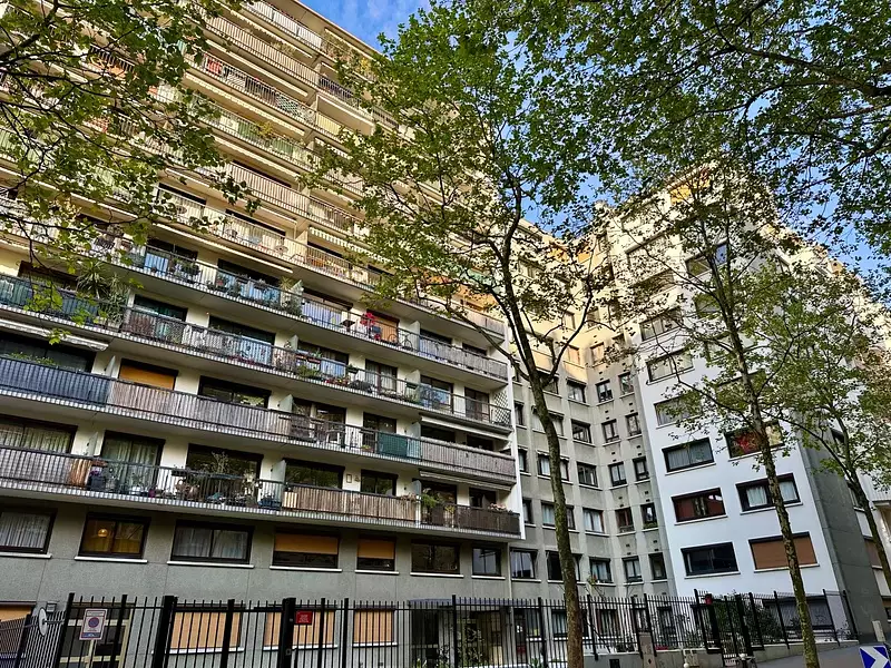 Parking, 100 m²