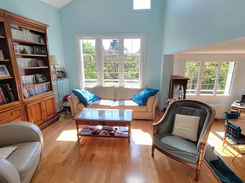 Maison, 230 m²
