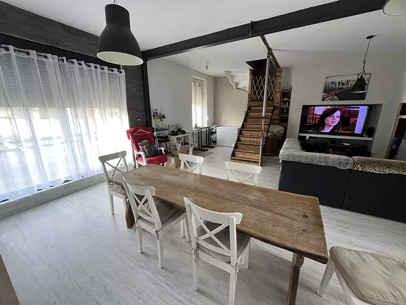 Maison, 106 m²