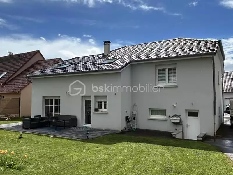 Maison, 157 m²