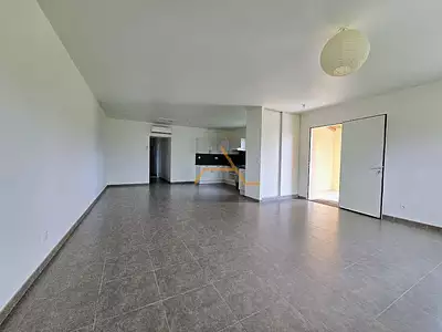 Maison, 94 m²