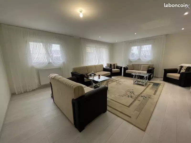 Maison, 123 m²