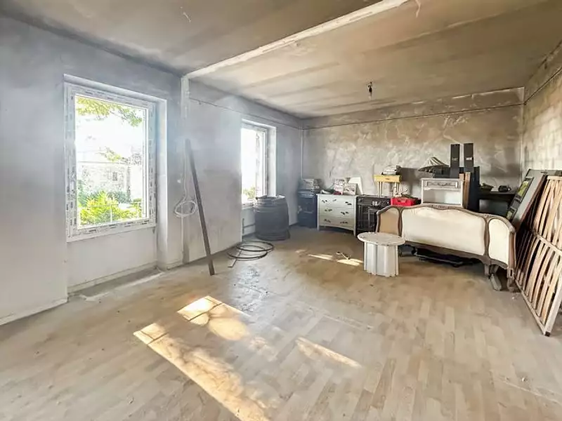 Maison, 222 m²