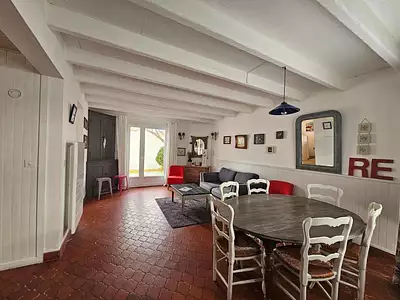 Maison, 83 m²