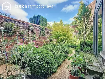 Maison, 305 m²