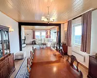 Maison, 196 m²