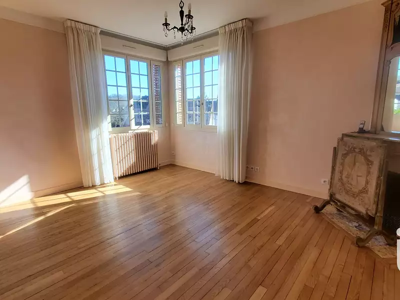 Maison, 350 m²
