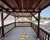 Immeuble, 210,95 m²