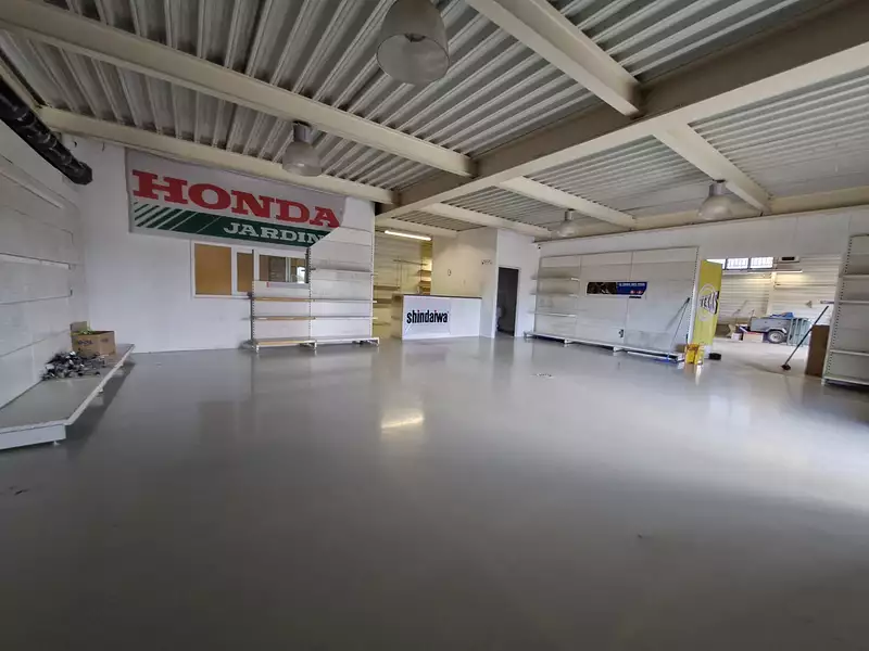 Divers, 220 m²