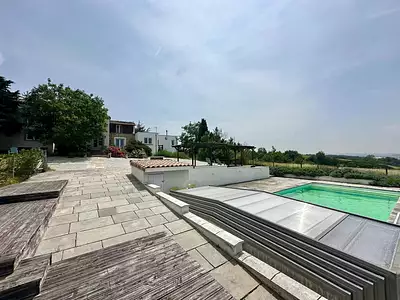 Maison, 268 m²