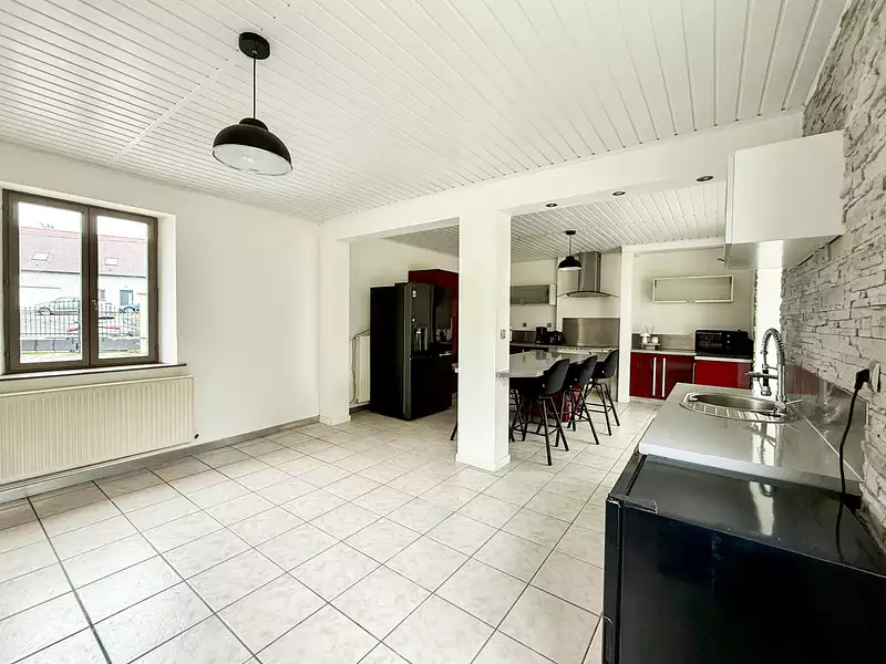 Maison, 186 m²