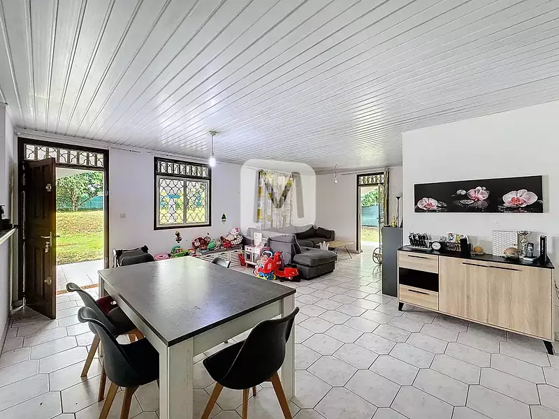 Maison, 105,99 m²