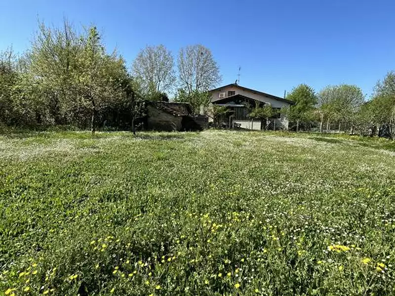 Terrain, 1 326 m²
