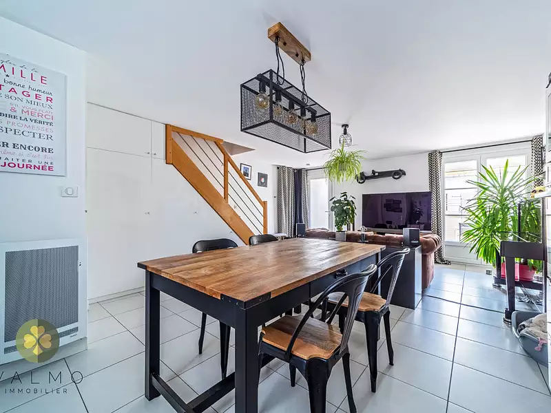Maison, 99 m²
