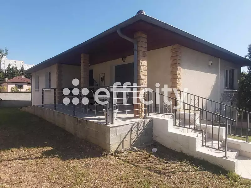 Maison, 117 m²