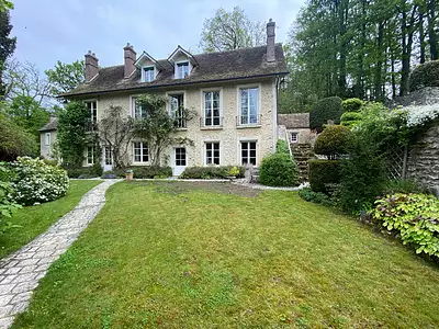 Maison, 254 m²