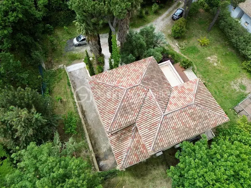 Maison, 191 m²