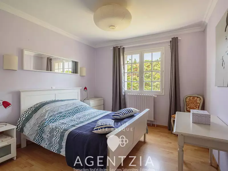 Maison, 165 m²