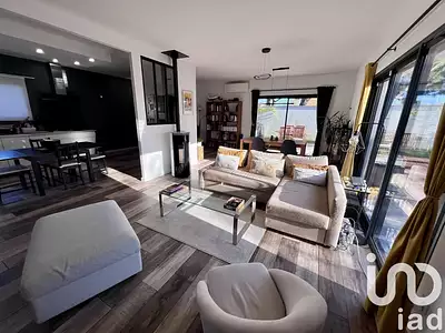 Maison, 157 m²