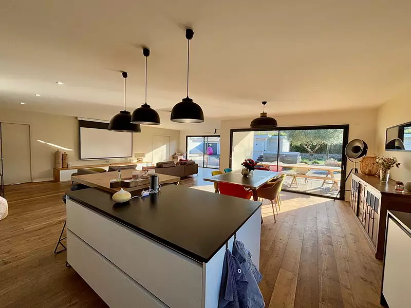 Maison, 162 m²