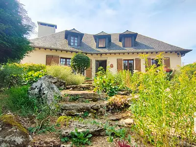 Maison, 166 m²