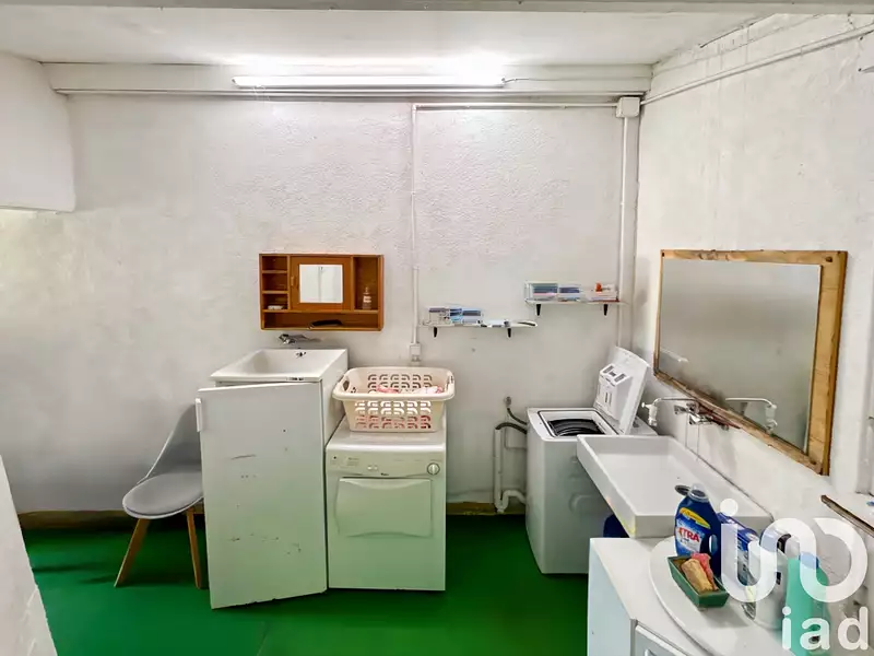 Maison, 215 m²