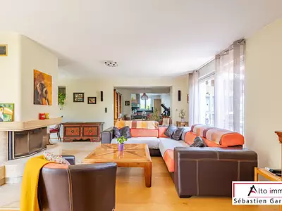 Maison, 228,41 m²