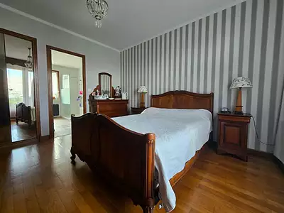 Maison, 176 m²
