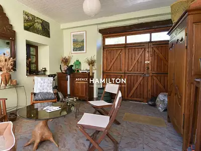 Maison, 230 m²