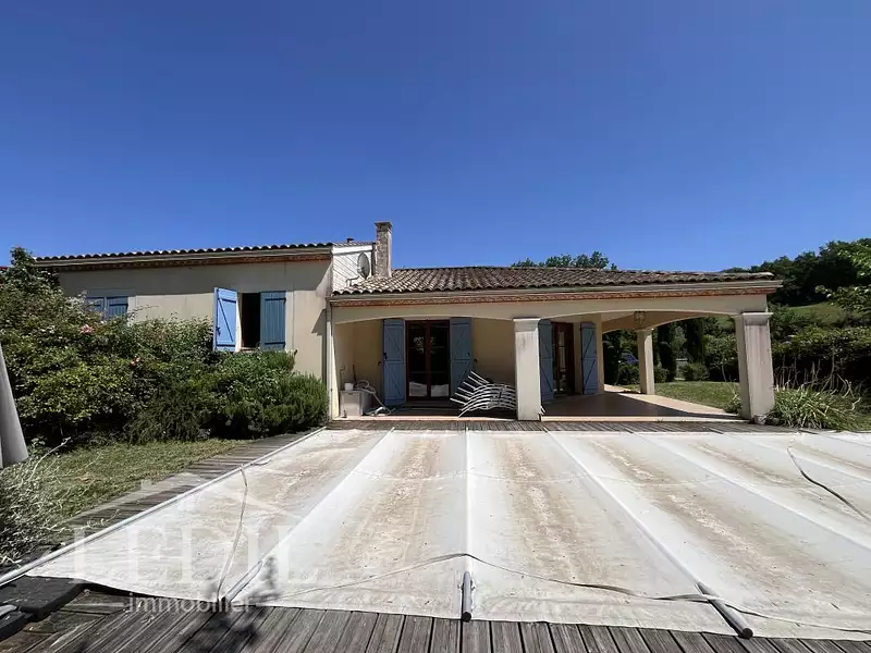 Maison, 115 m²