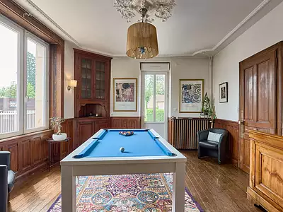 Maison, 331 m²