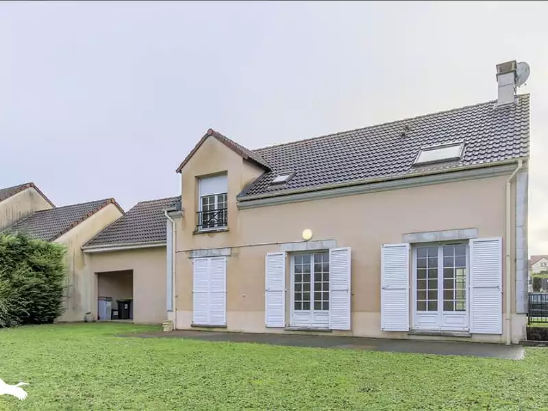 Maison, 136 m²